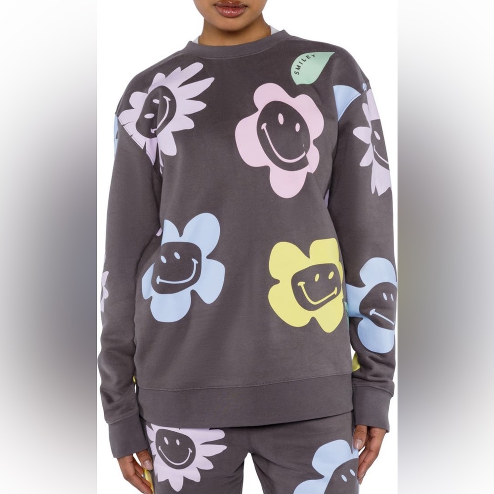 Sami Ryan Smiley sweatshirt